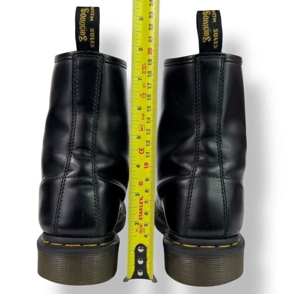 Dr. Martens Doc 1460 Smooth Black Leather Lace Up 8 Eye Boots Women’s 39 / 8 - Picture 9 of 12